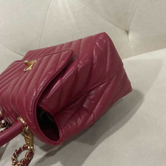 ❤️❤️Chanel chevron Coco Mini top handle Bag - Picture 4 of 10